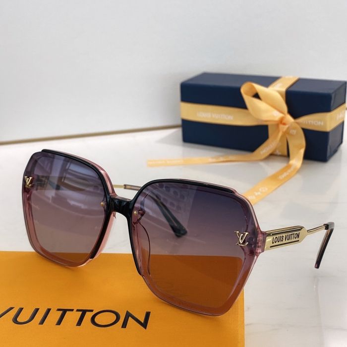 LOUVUITTO* ✨✨✨ High quality, simple and generous, super light, comfortable to wear, excellent effect on face 🕶️