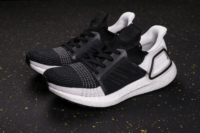 UltraBOOST 19