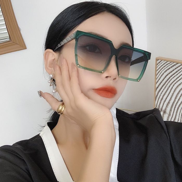This series of sunglasses has been planted for a long time 🌿