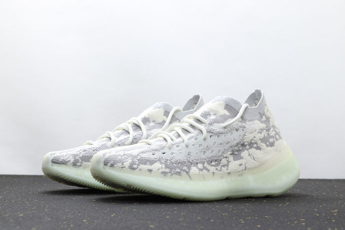 YEEZY BOOST 380 Alien