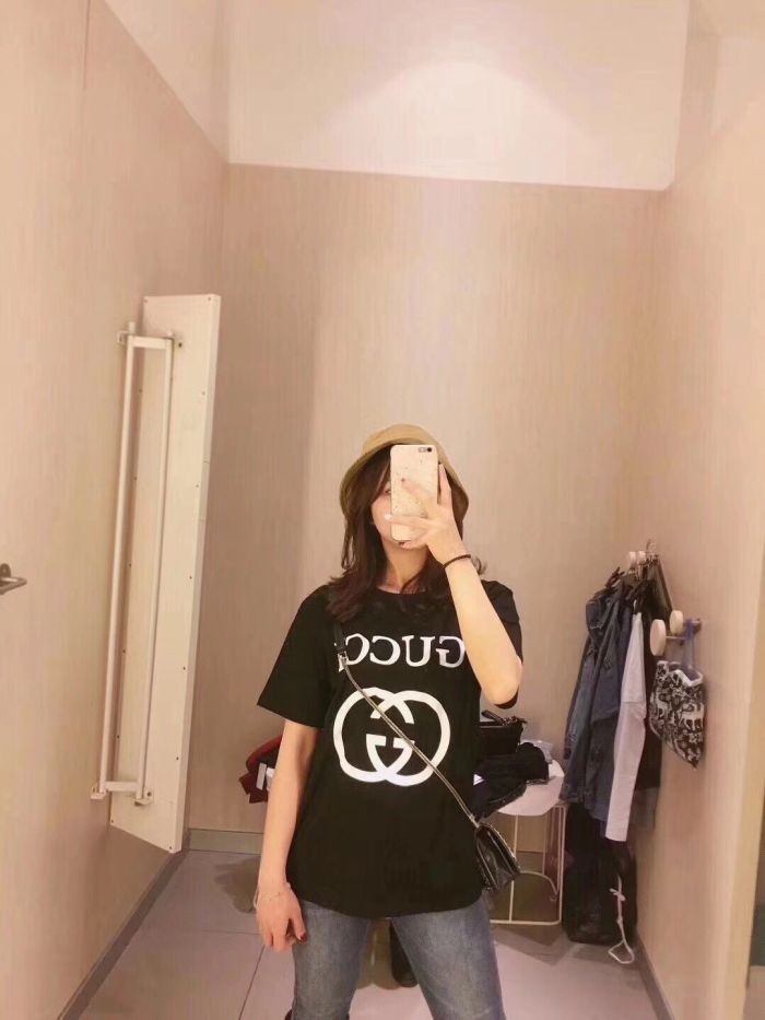 19SSGucci Double G Big Letter Short Sleeve T-Shirt Black and White