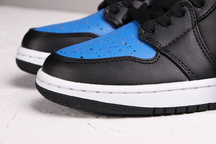 AJ 1 Mid Retro Classics Shoes 554724-048