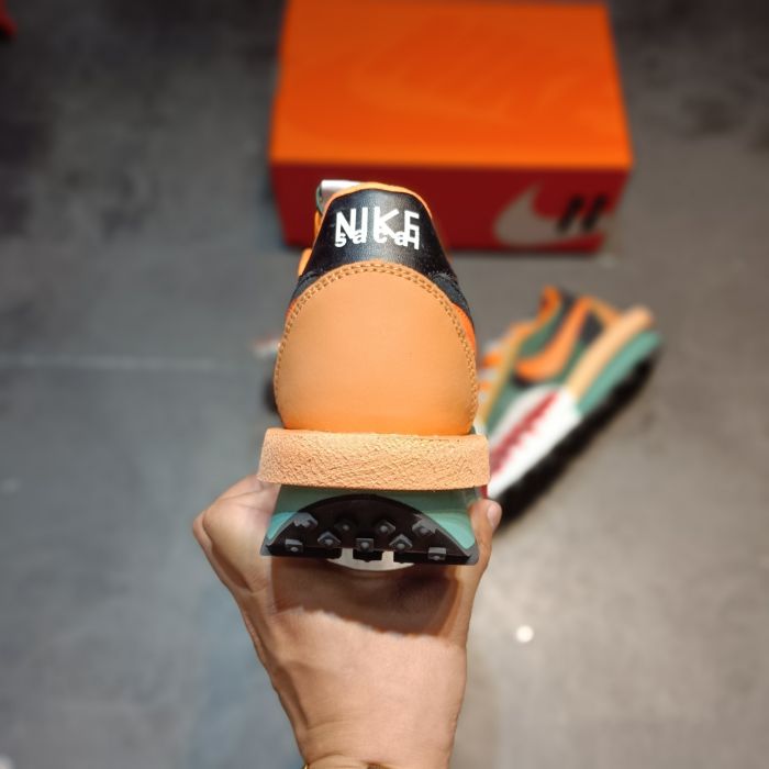 Bape x sacai x Nike tripartite color shoes