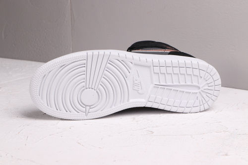Women's AJ 1 Mid Retro Classics Shoes 705300-006