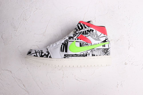 AJ 1 Mid Retro Classics Shoes 554724-119