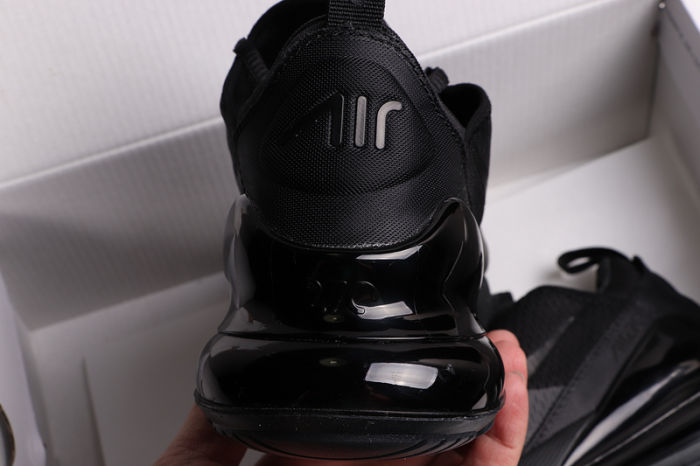 Air Max 270