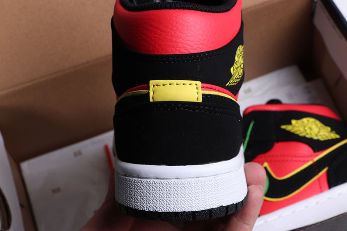 AJ 1 Mid Retro Classics Shoes Mid Hot Punch
