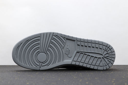 AJ 1 Mid Retro Classics Shoes 554724-065