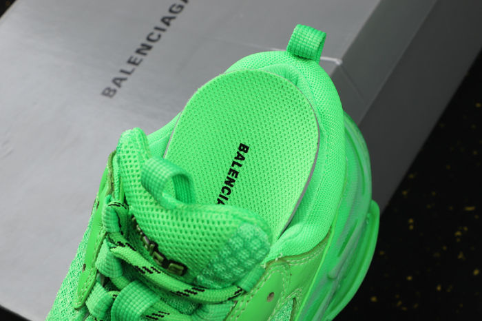 Triple S Classics 4326