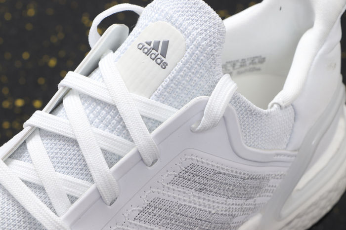 UltraBOOST 19