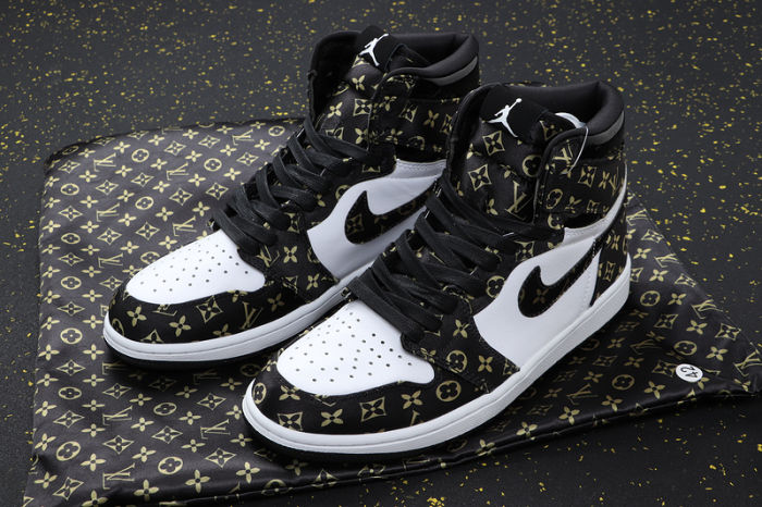 AJ 1 High Retro Classics Shoes LN8808-001