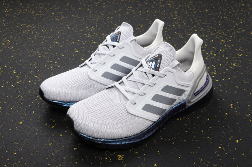UltraBOOST 19