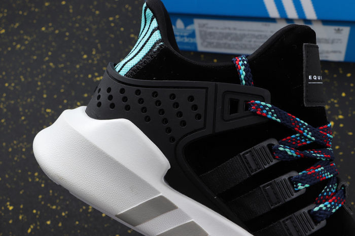EQT Back ADV
