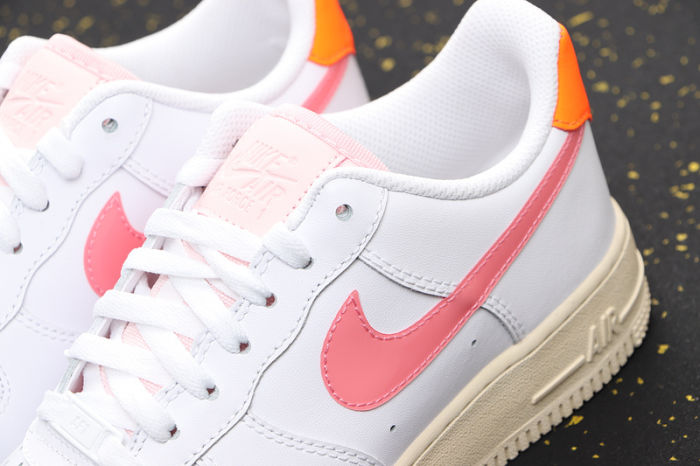 AIR FORCE 1 '07 LOW White/DigitalPink
