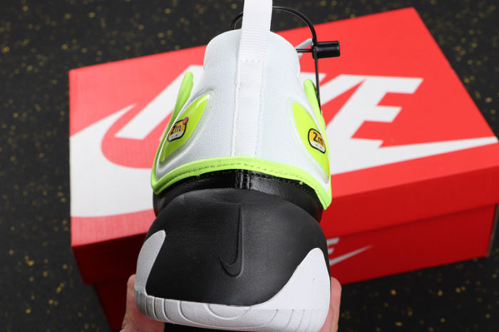Zoom 2K