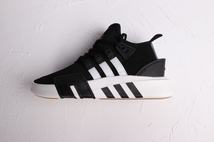 EQT Back ADV