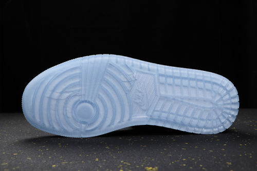 AJ 1 Low Retro Classics Shoes 553558-016