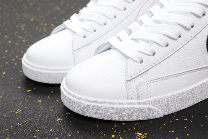 Blazer Mid Classics
