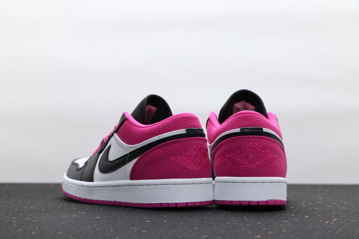 AJ 1 Low Retro Classics Shoes CK3022-005
