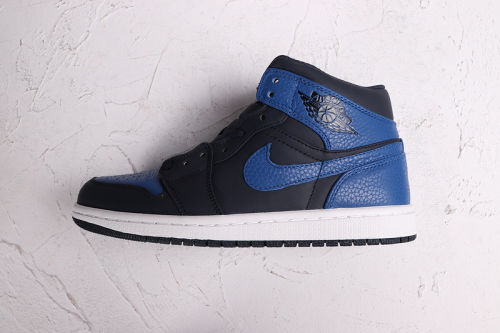 AJ 1 Mid Retro Classics Shoes 554724-402