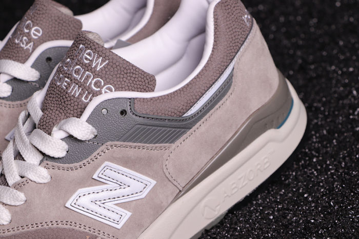 NB997 Classics 011