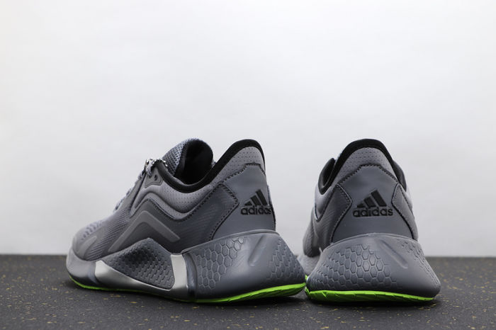 AlphaBOUNCE Instinct