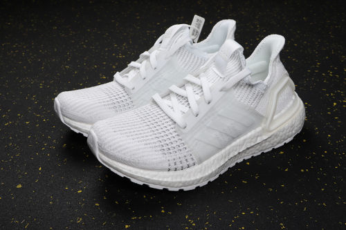 UltraBOOST 19W Primeknit 360