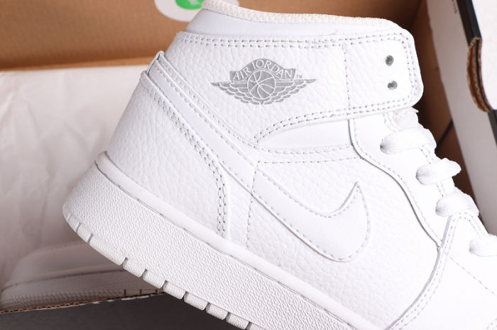 AJ 1 Mid Retro Classics Shoes 554724-109