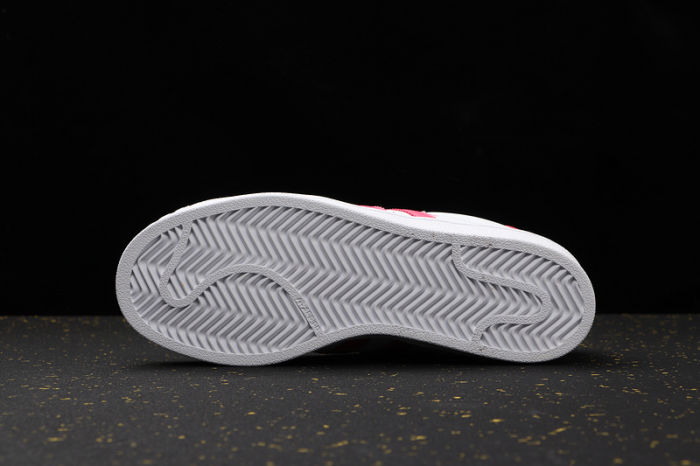 Women's Superstar Classics