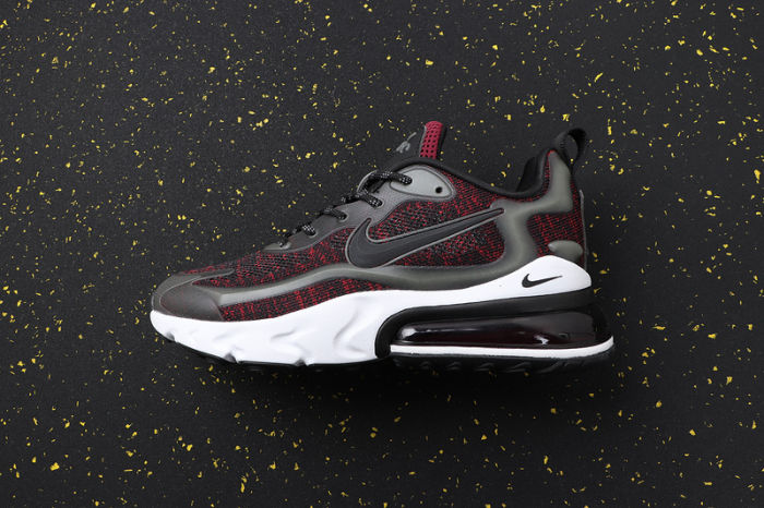 Air Max 270 React