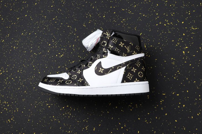 AJ 1 High Retro Classics Shoes LN8808-001