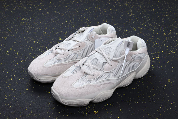 YEEZY BOOST 500