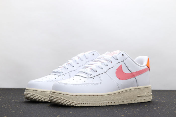 AIR FORCE 1 '07 LOW White/DigitalPink
