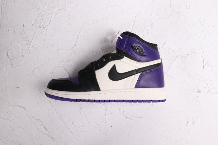 Women's AJ 1 High Retro Classics Shoes 575441-501
