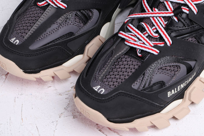 Track 3.0 Classics EE2E