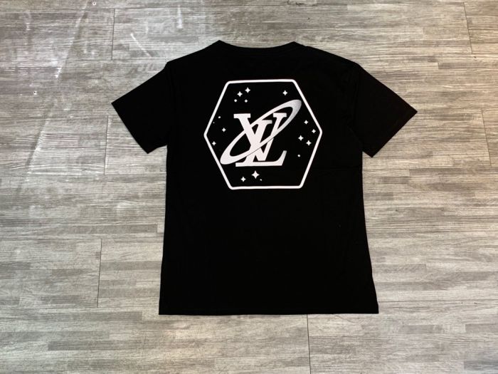 LV short sleeve men and women couples 💑 fabric black and white S M L XL