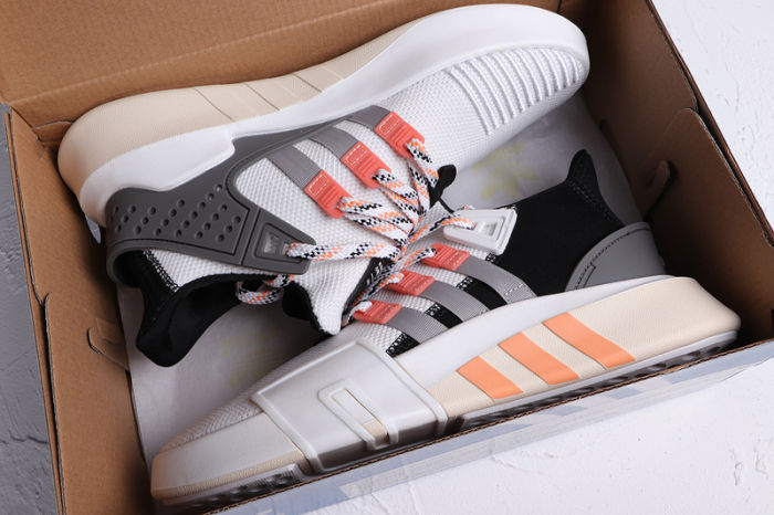EQT Back ADV