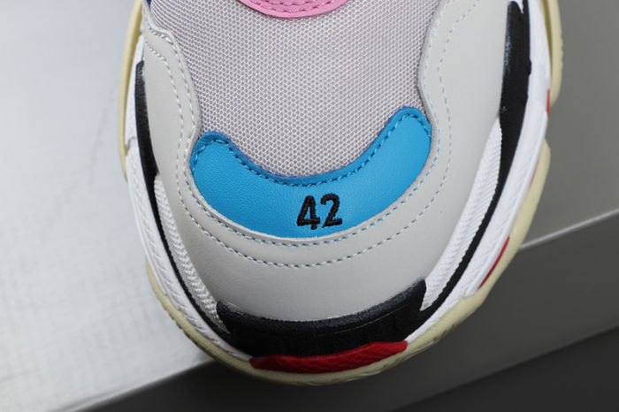 Triple S Classics 4322