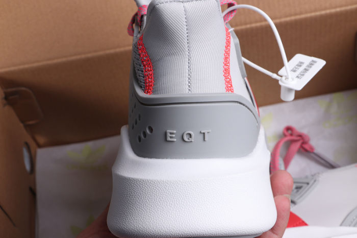 EQT Back ADV