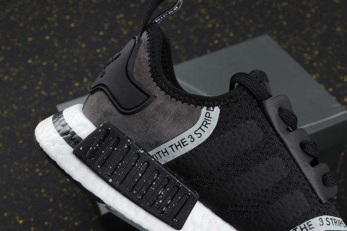 NMD_R1 Boost