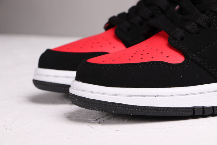 AJ 1 Mid Retro Classics Shoes Mid Hot Punch