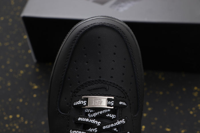 Supreme x Air Force 1 '07