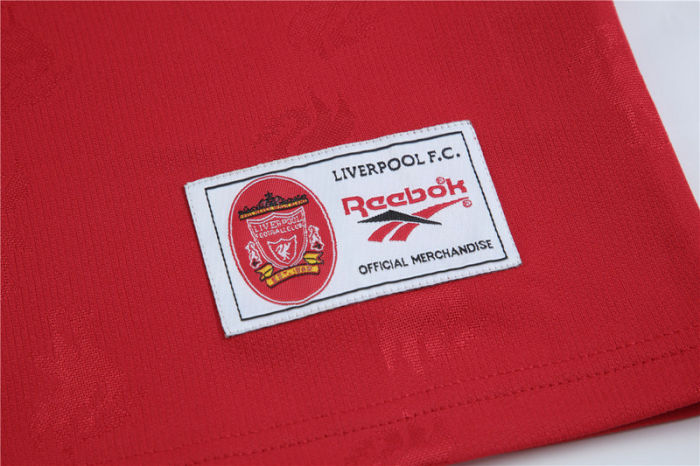 Liverpool 96 / 97 HOME SOCCER JERSEY