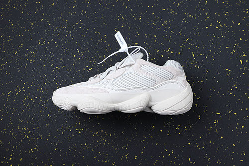 YEEZY BOOST 500