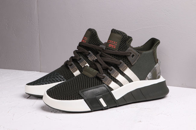 EQT Back ADV