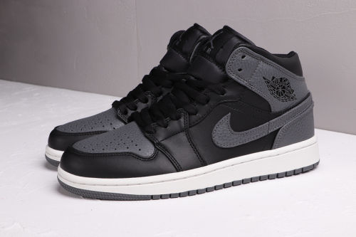 AJ 1 Mid Retro Classics Shoes 554724-041