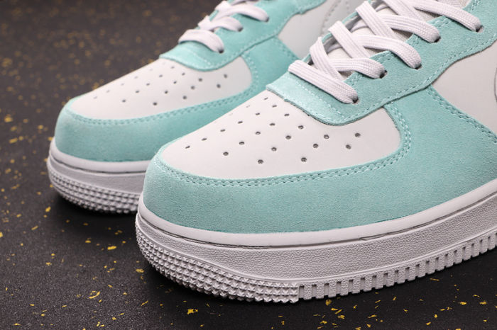 Air Force 1 '07 Mid Iceland Green Rare