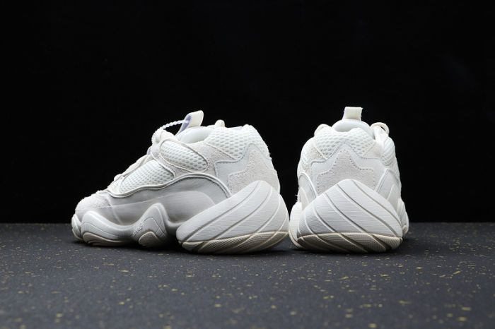 YEEZY BOOST 500
