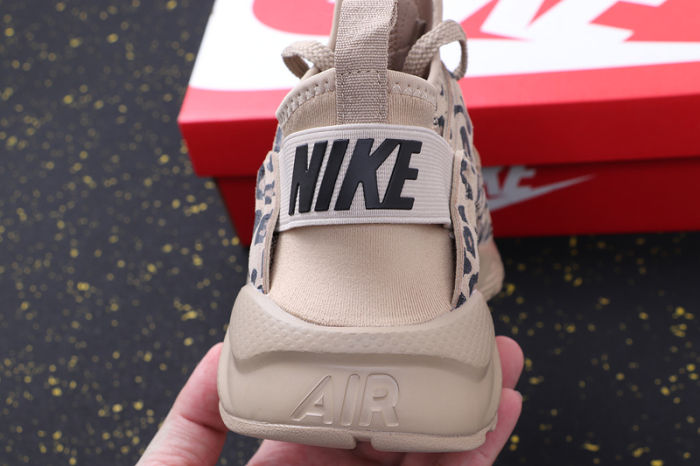 Air Huarache Run 557