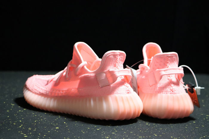 YEEZY BOOST 350 V2